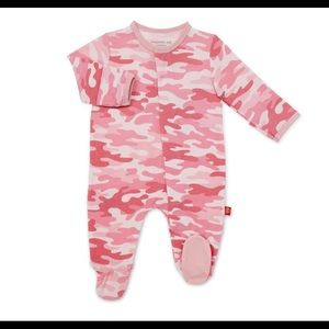 Magnetic Me Pink Camo Footie